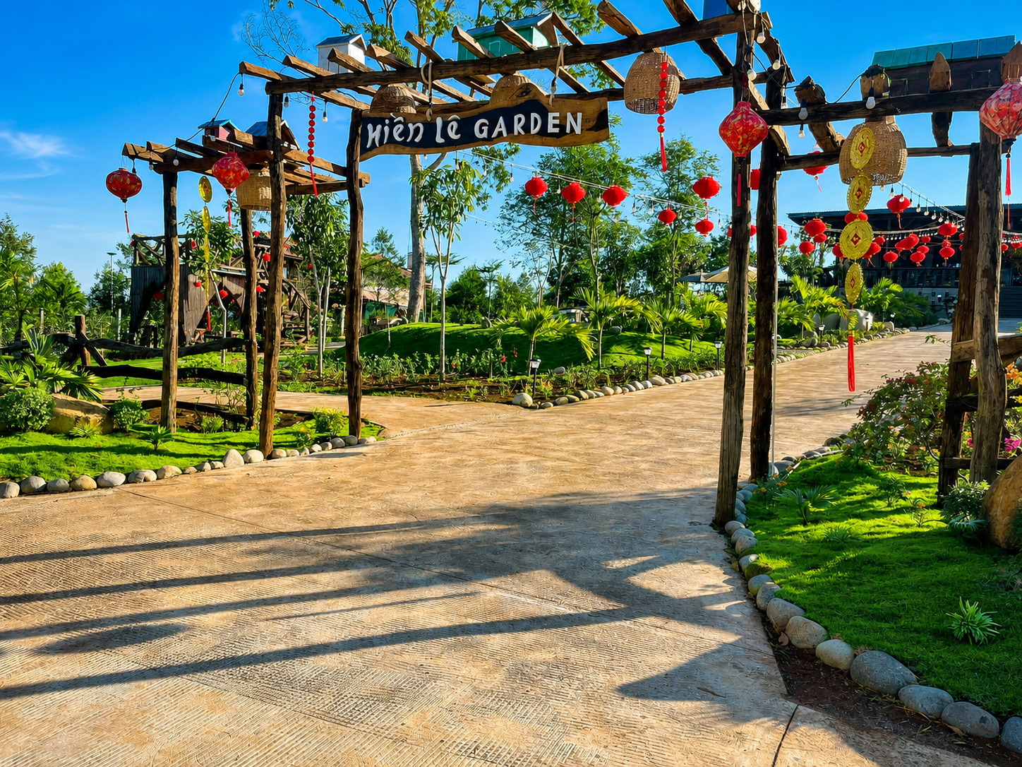 Cổng vào Hiền Lê Garden