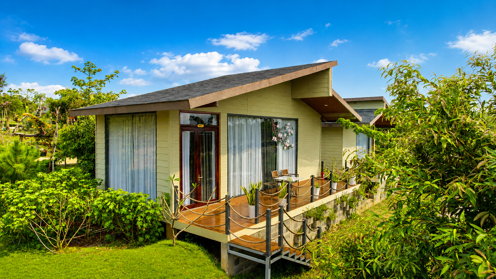 VIP House sân hiên